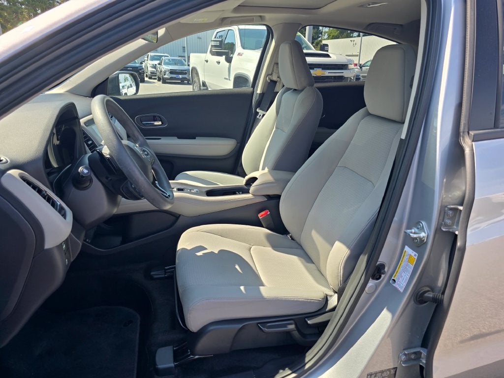 2022 Honda HR-V 2WD EX