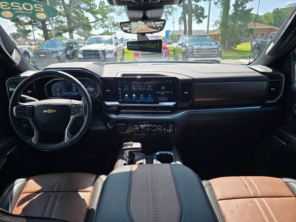 2023 Chevrolet Silverado 1500 High Country
