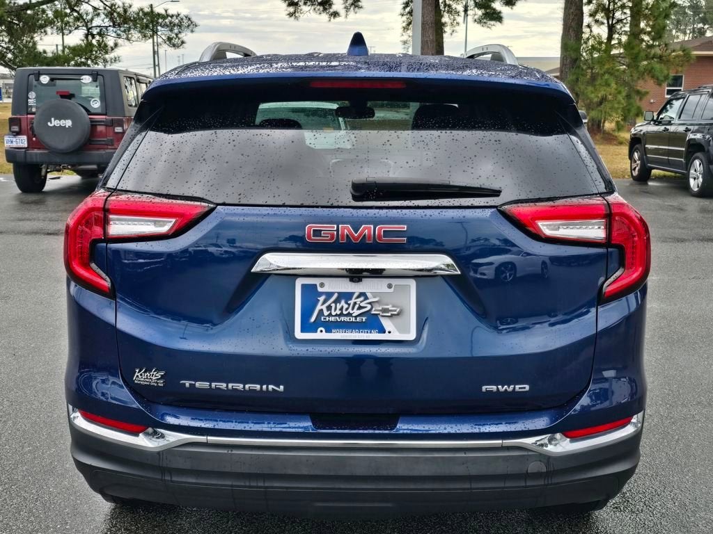 2023 GMC Terrain SLT