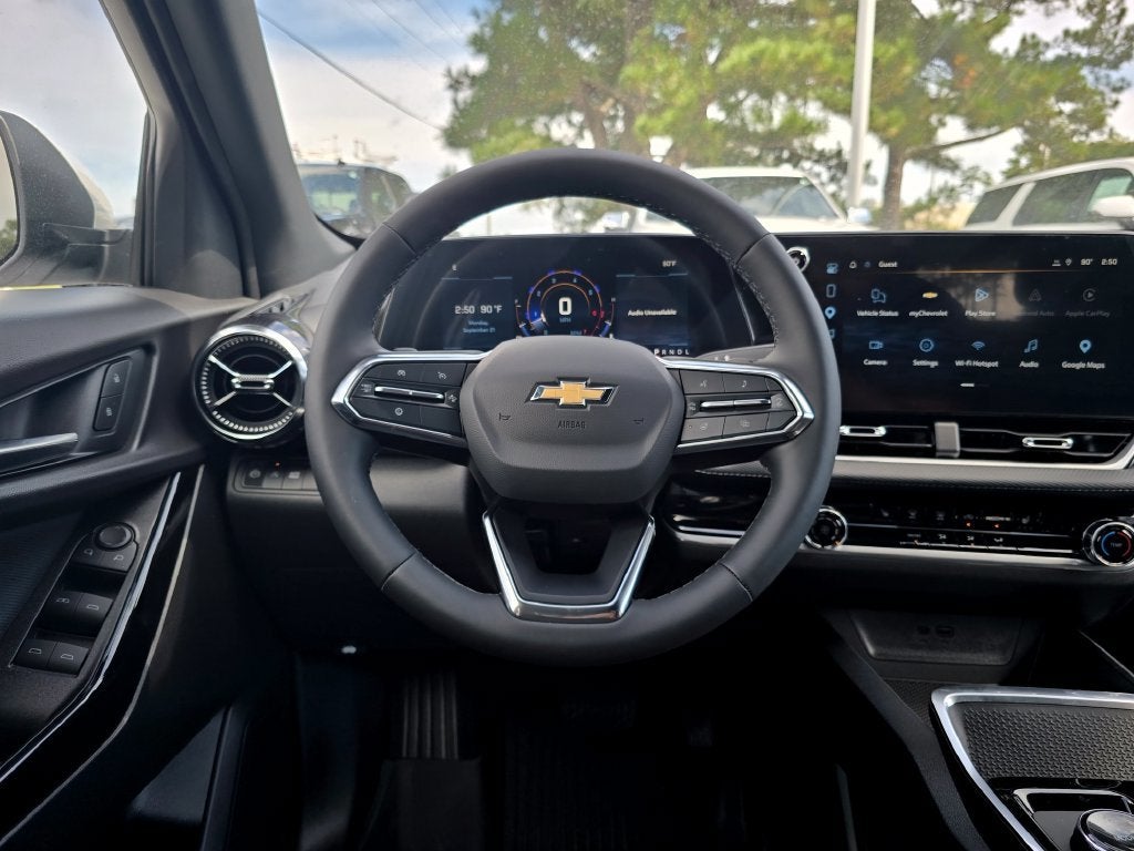 2027 Chevrolet Equinox LT - Photo 13