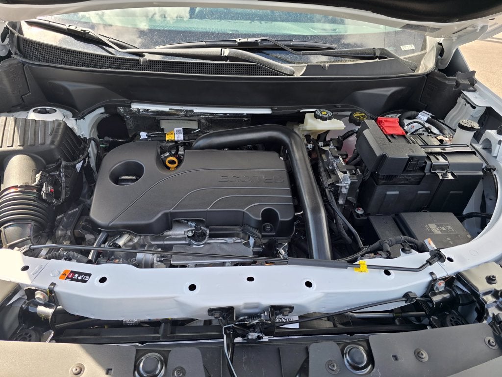 2027 Chevrolet Equinox LT - Photo 22