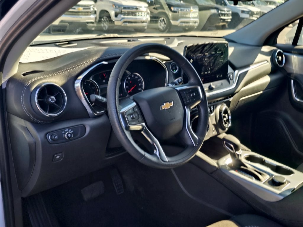 2025 Chevrolet Blazer 2LT - Photo 11