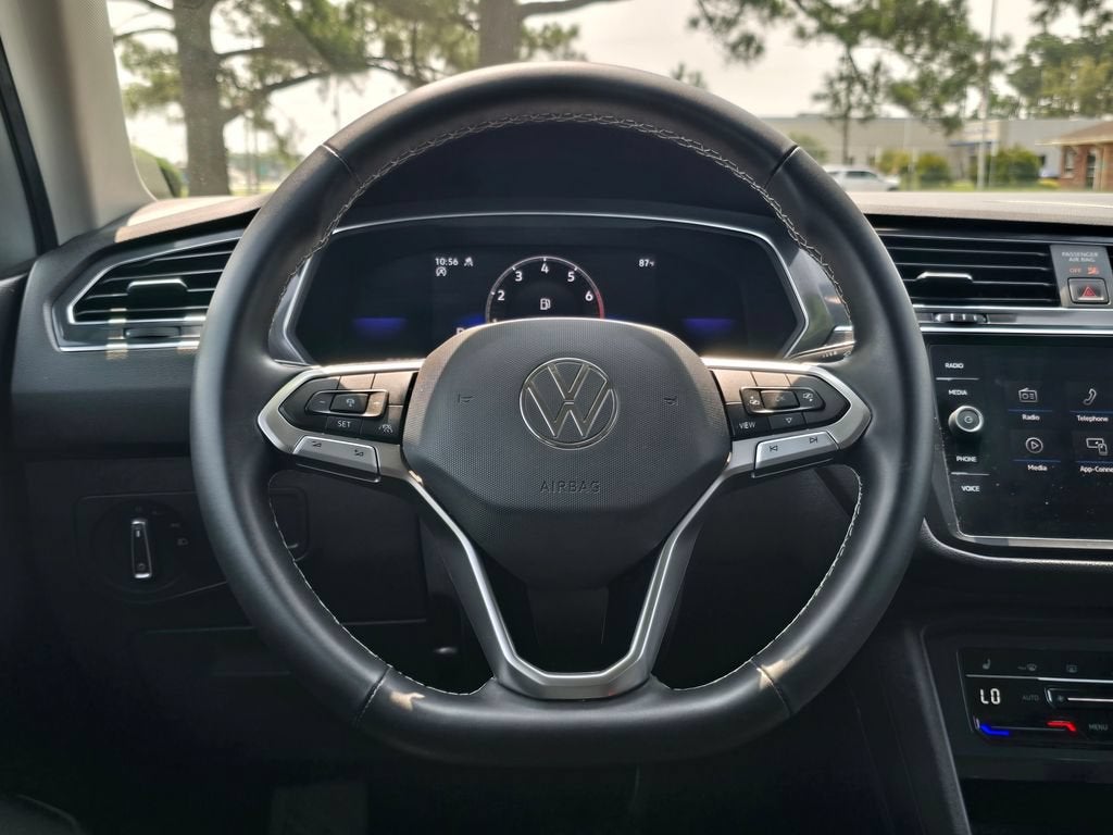2022 Volkswagen Tiguan SE