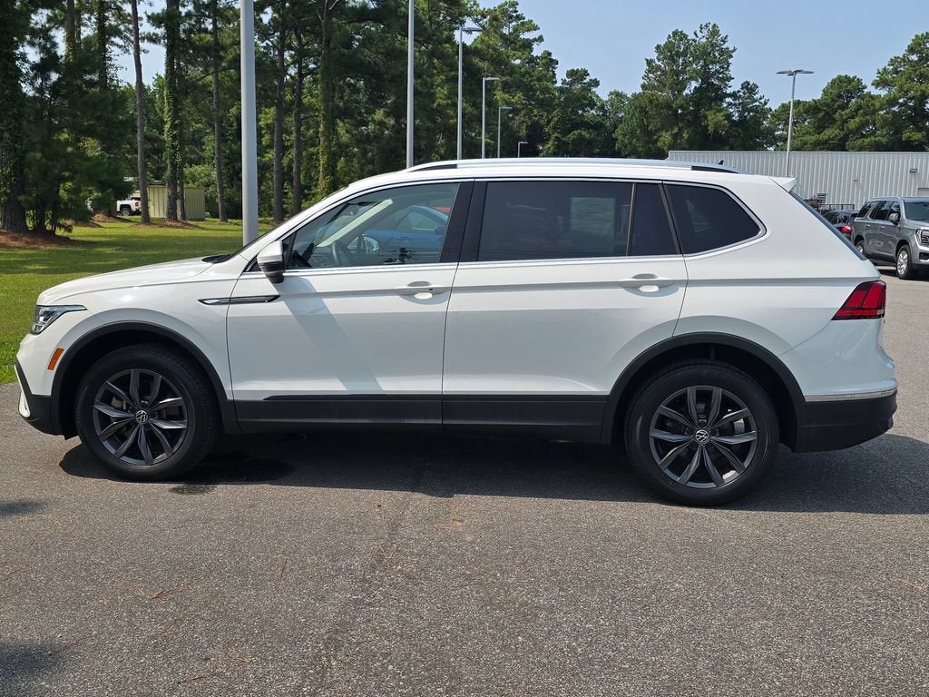 2022 Volkswagen Tiguan SE