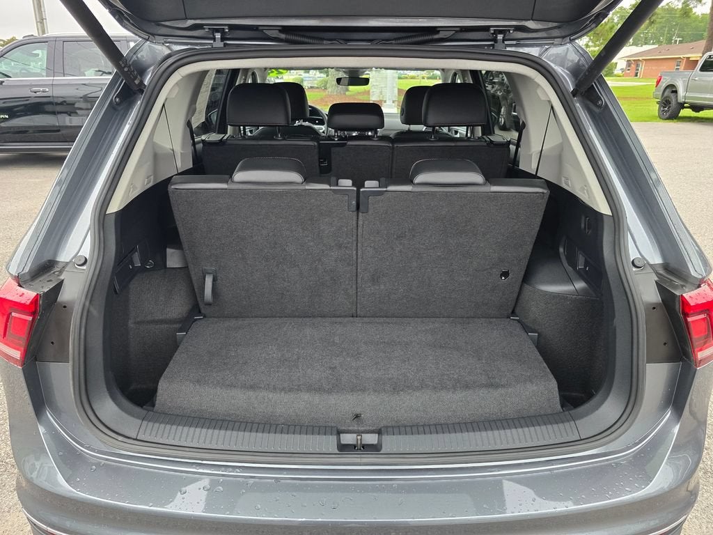 2024 Volkswagen Tiguan 2.0T Wolfsburg Edition