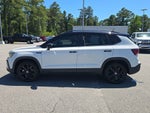 2024 Volkswagen Taos 1.5T SE Black