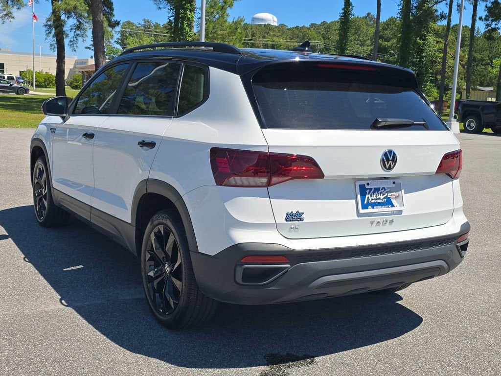 2024 Volkswagen Taos 1.5T SE Black