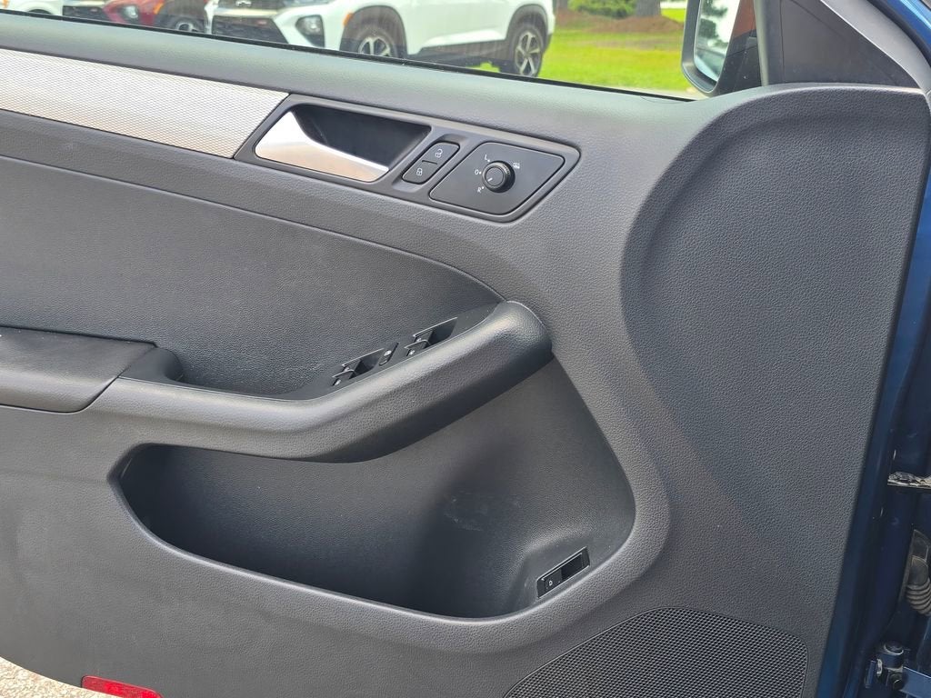 2015 Volkswagen Jetta 1.8T SE