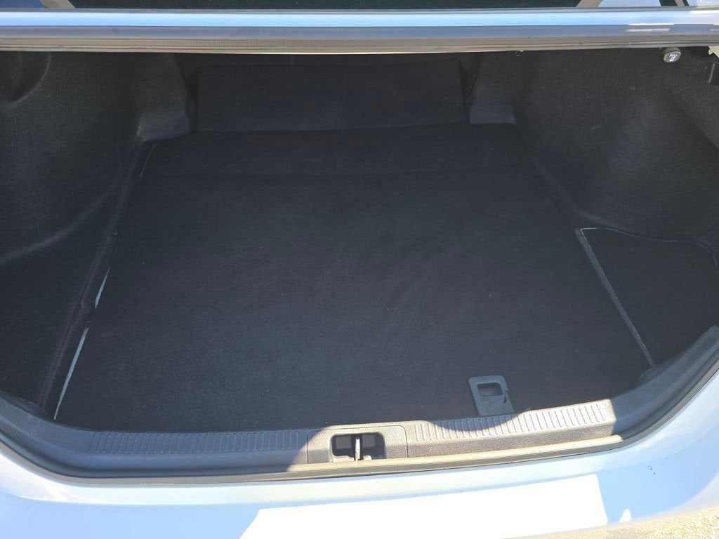 2021 Toyota Camry XSE Hybrid