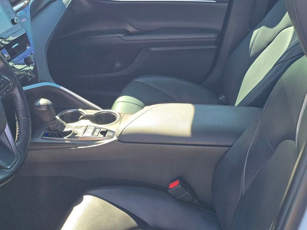 2021 Toyota Camry XSE Hybrid