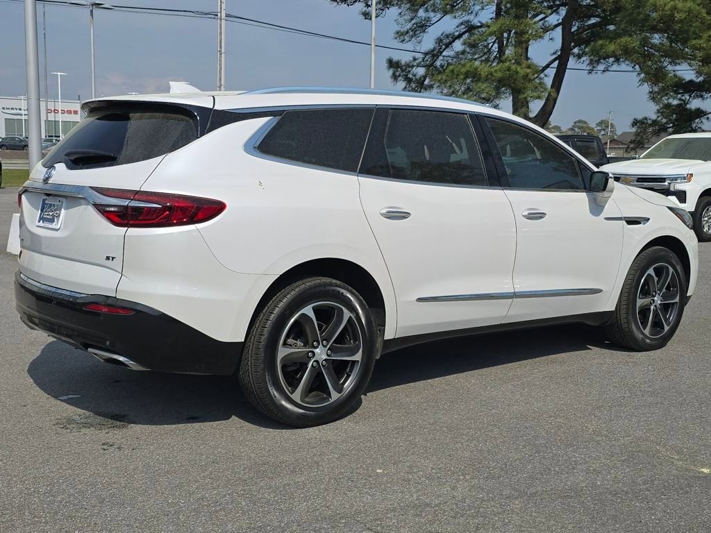 2021 Buick Enclave Essence