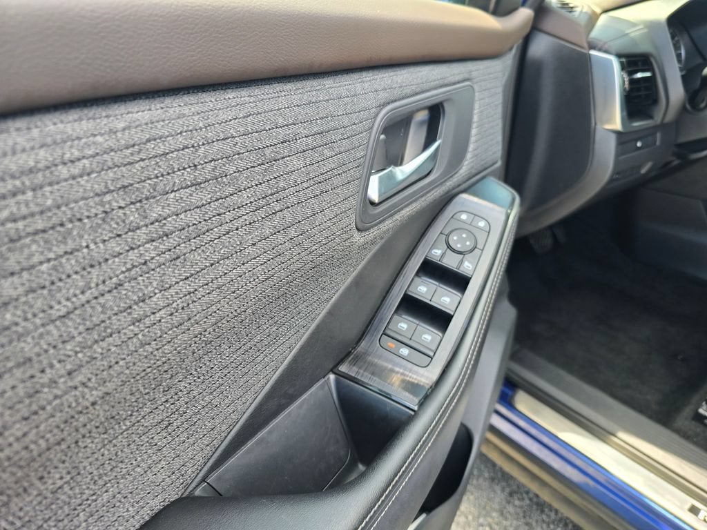 2022 Nissan Rogue SV FWD