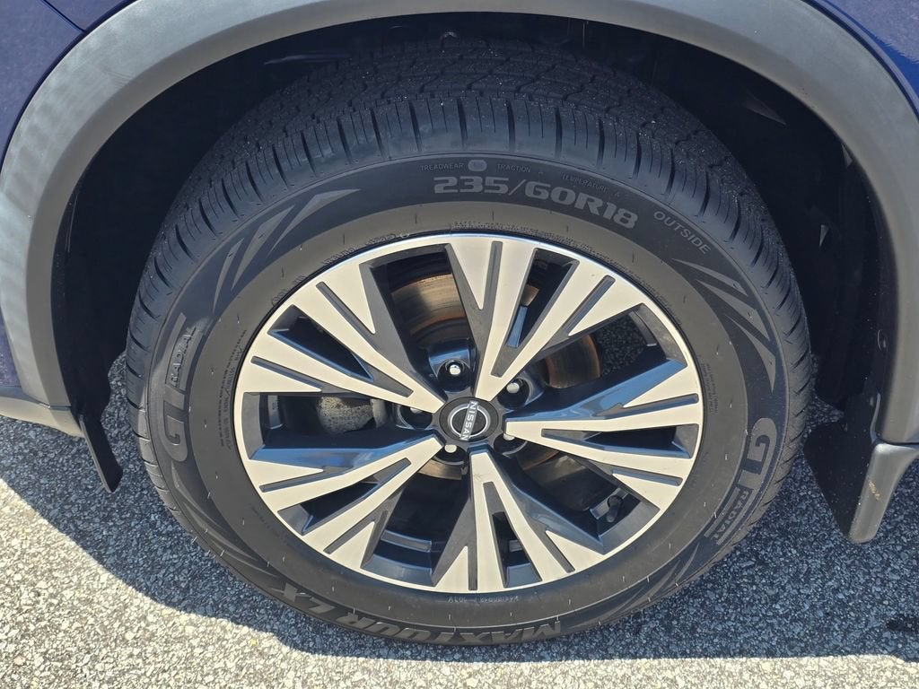 2022 Nissan Rogue SV FWD