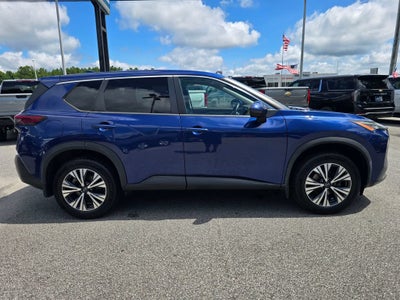 2022 Nissan Rogue SV FWD