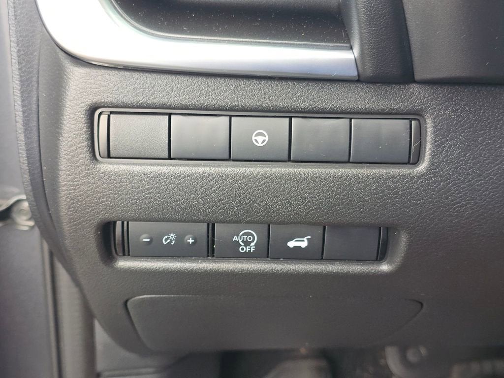 2025 Nissan Rogue SV FWD