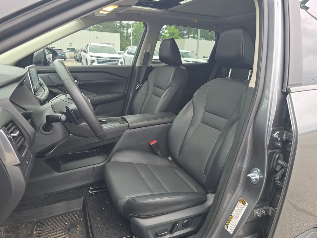 2025 Nissan Rogue SV FWD