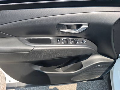 2024 Hyundai Santa Cruz SE