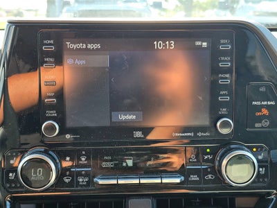 2022 Toyota Highlander Limited