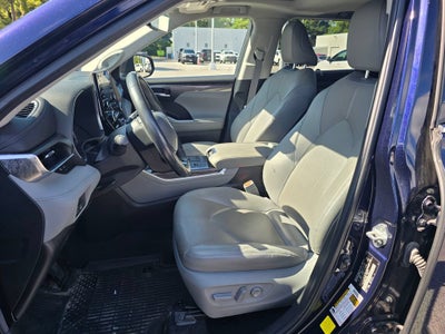 2022 Toyota Highlander Limited