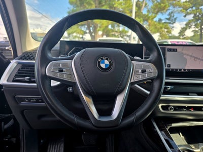 2025 BMW X7 xDrive40i