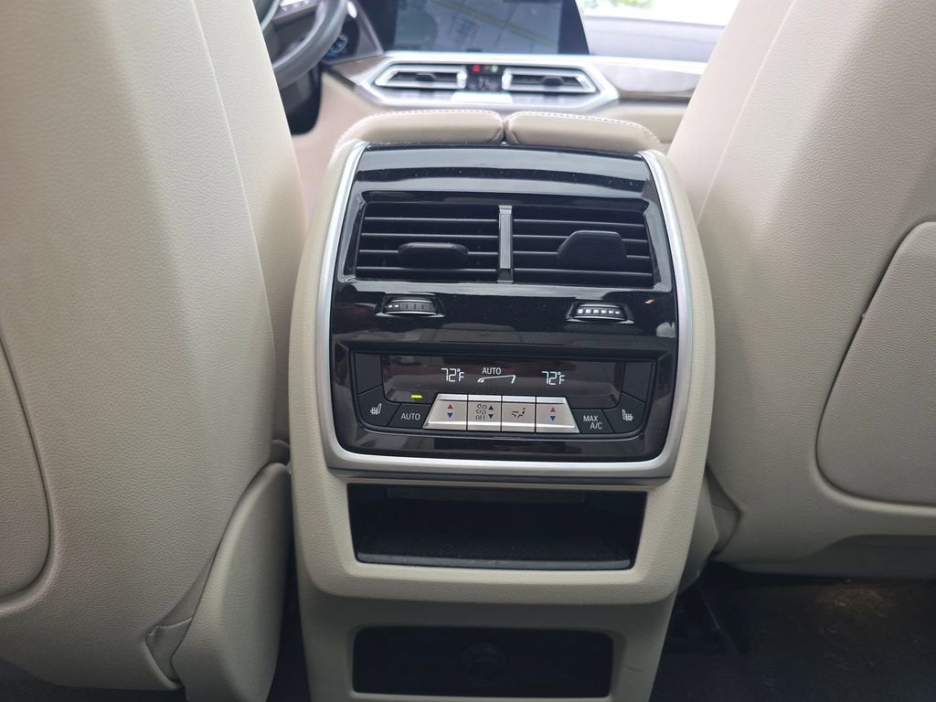 2022 BMW X5 PHEV xDrive45e