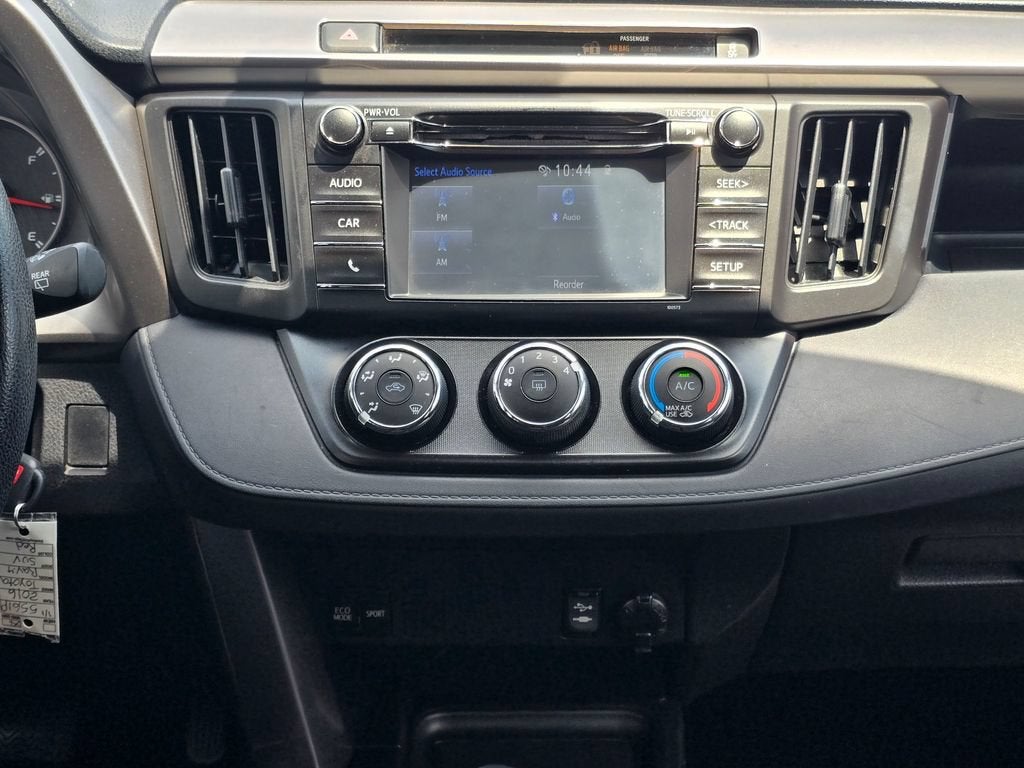 2016 Toyota RAV4 LE