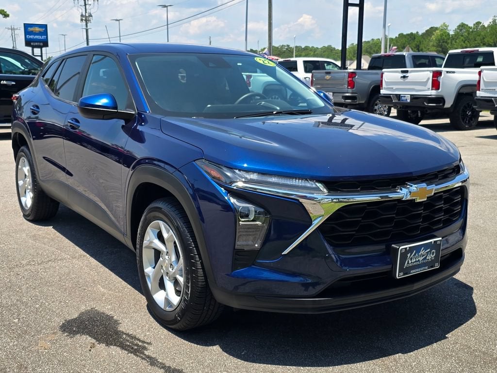 2024 Chevrolet Trax LS