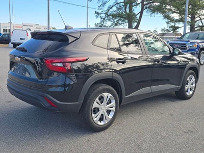 2024 Chevrolet Trax LS