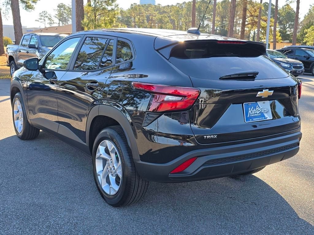 2026 Chevrolet Trax LS