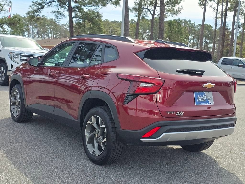 2025 Chevrolet Trax LT