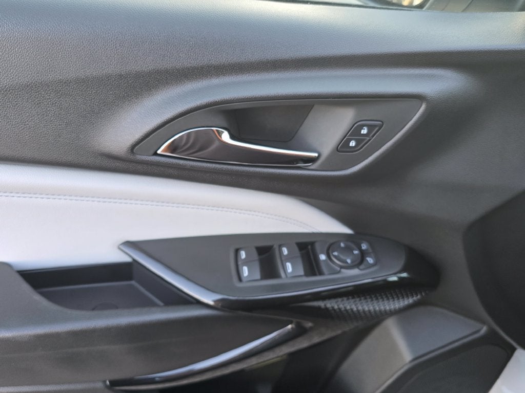 2026 Chevrolet Trax LT - Photo 10