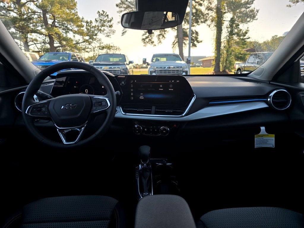 2026 Chevrolet Trax LT - Photo 12