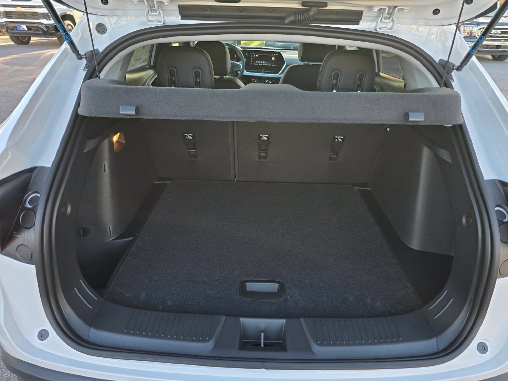 2026 Chevrolet Trax LT - Photo 23