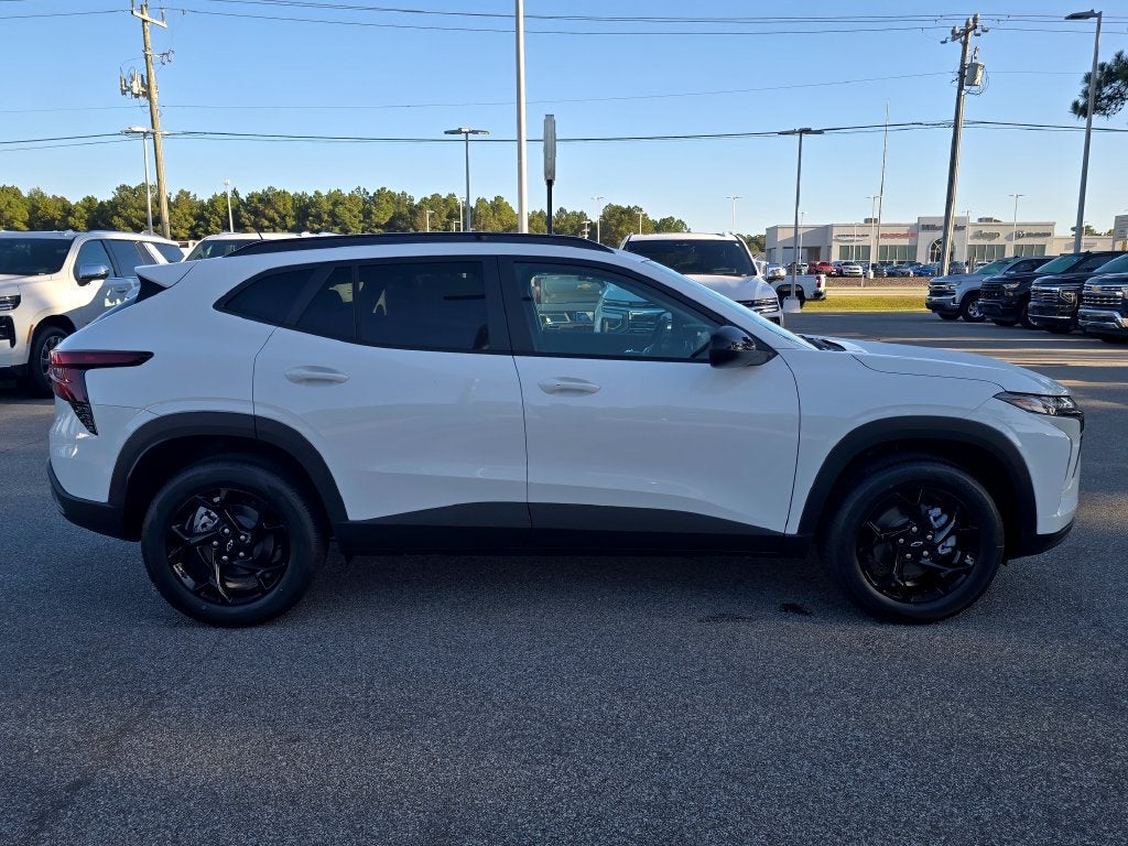 2026 Chevrolet Trax LT - Photo 6