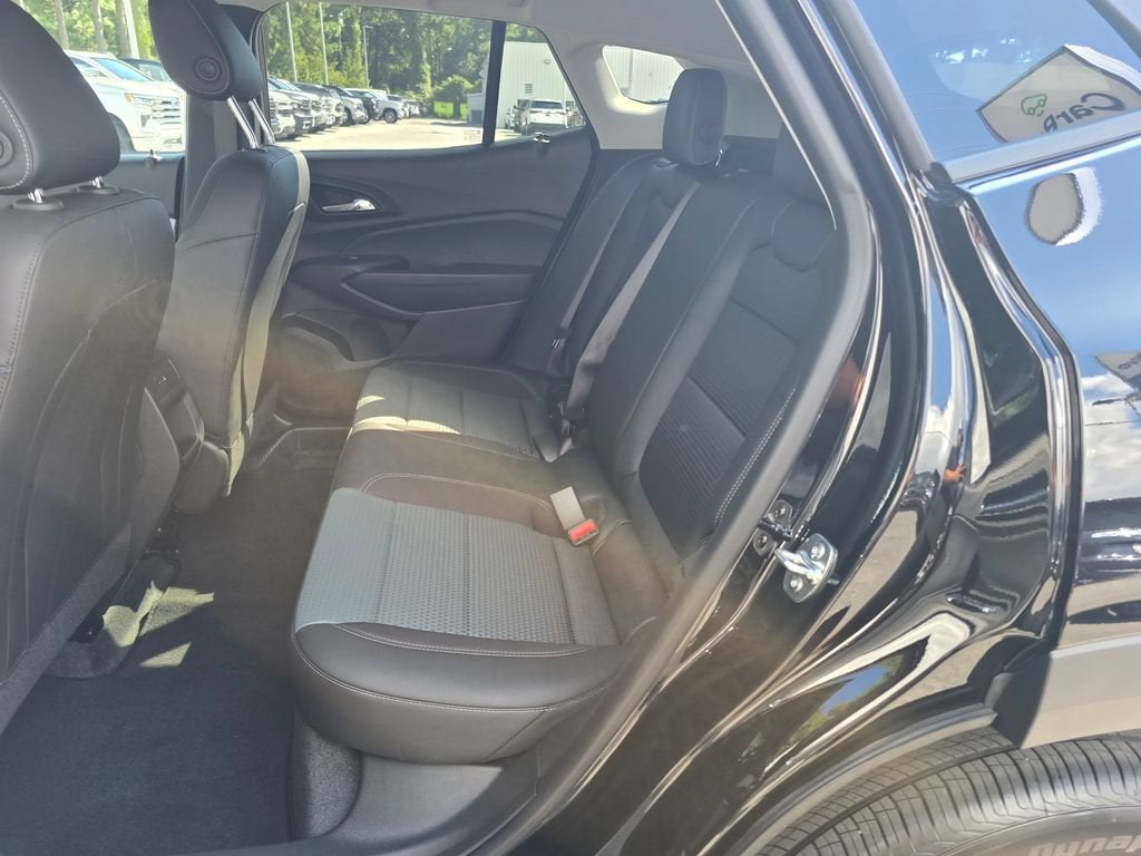 2026 Chevrolet Trax LT - Photo 25