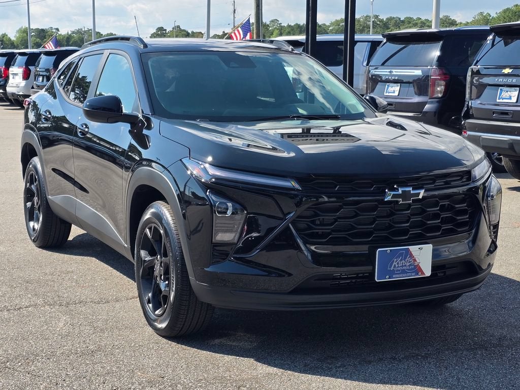 2026 Chevrolet Trax LT - Photo 7