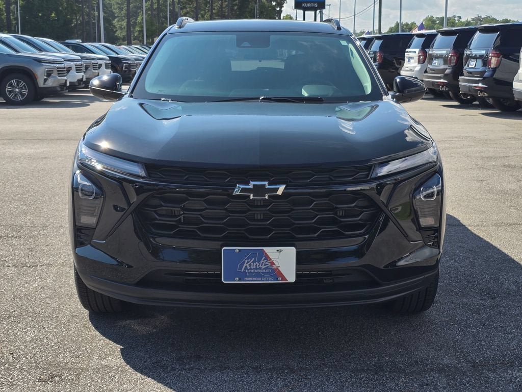 2026 Chevrolet Trax LT - Photo 8