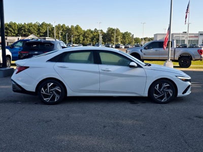 2025 Hyundai Elantra Limited