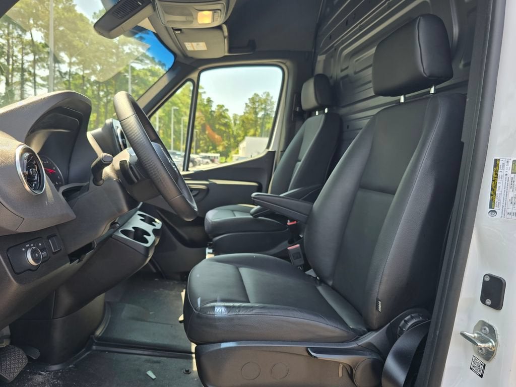 2025 Mercedes-Benz Sprinter 2500 High Roof 4-Cyl Diesel HO