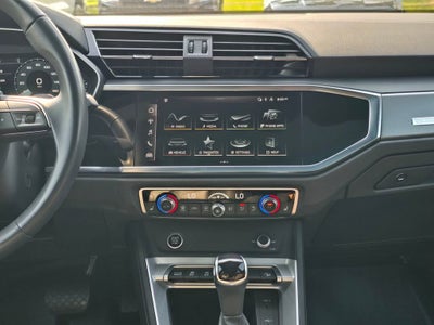 2023 Audi Q3 Premium 45 TFSI S line quattro Tiptronic