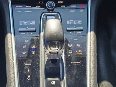 2020 Porsche Panamera 4DR HB RWD