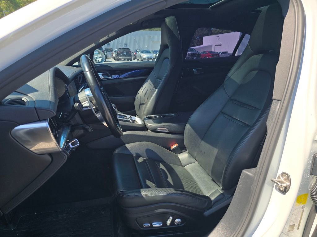 2020 Porsche Panamera 4DR HB RWD